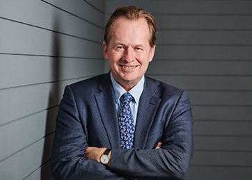 Simon Girling